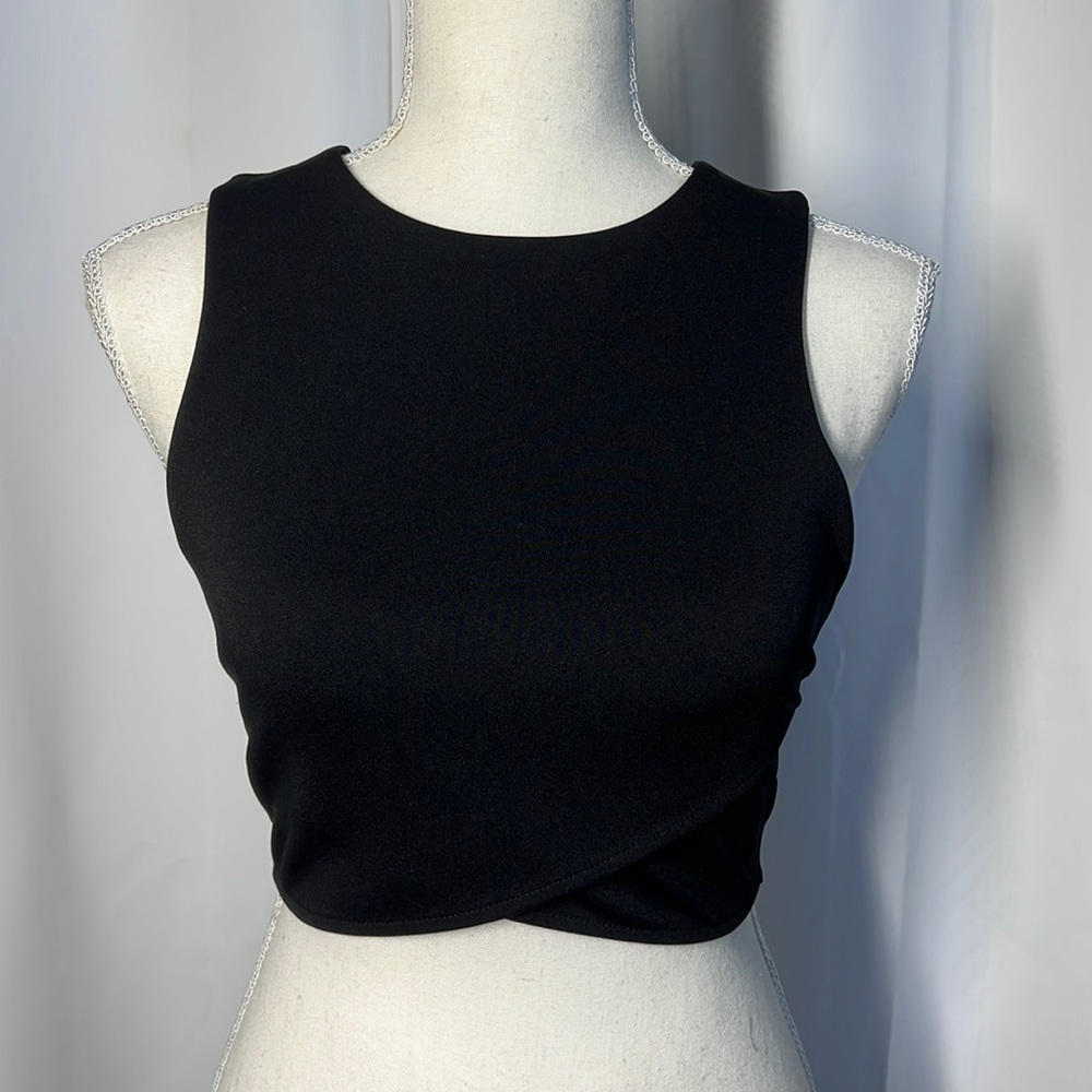 Express Crop Top
